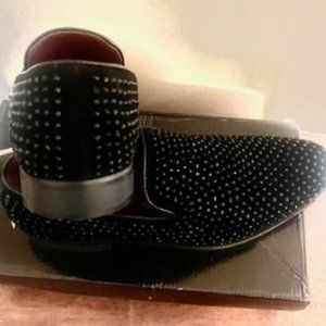 Men Black  Vintage Rhinestones Velvet Dress shoes.